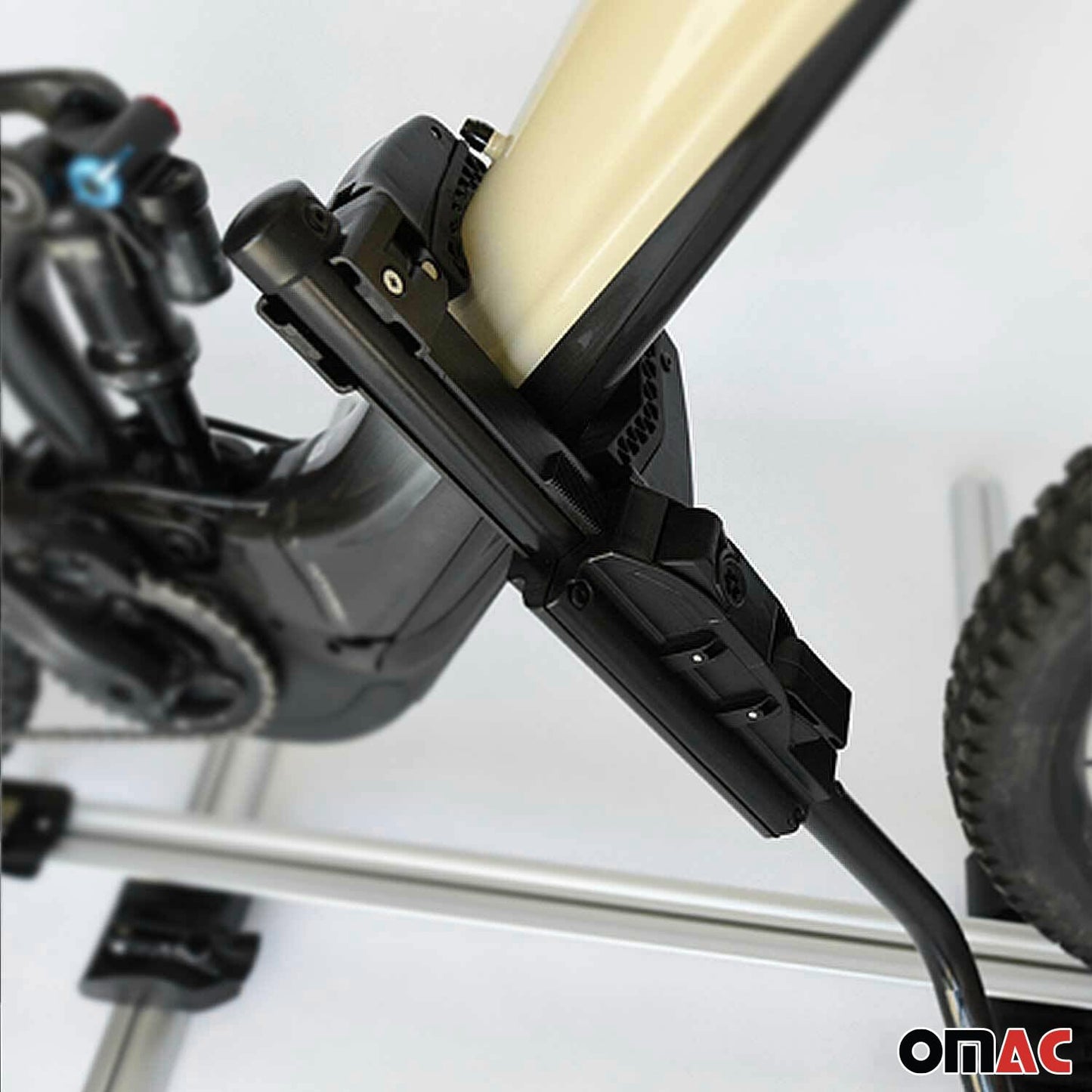 OMAC Farad P-Style Dachfahrradträger für Fahrräder bis 25kg | TÜV, Stahl