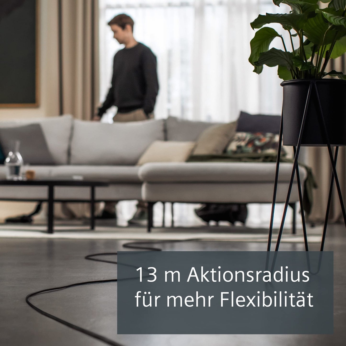 Siemens vacuum cleaner VSQ5X1230 (Q5.0) with bag: 850W, Extremely quiet, hygiene filter
