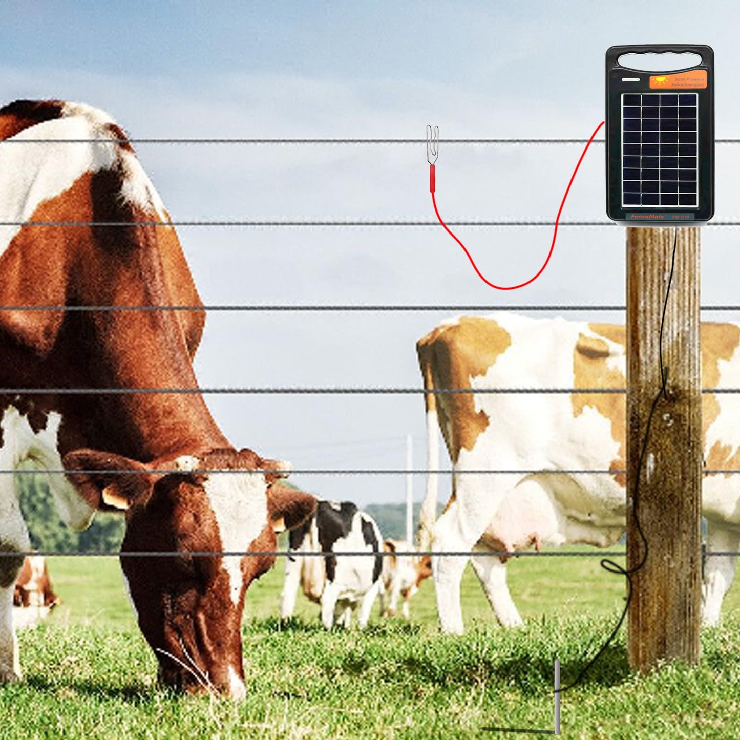 FenceMate Portable Solar Electric Fence Energizer with 0.15J Output for up to 2km