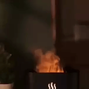 Aroma Diffuser mit Flammen-Effekt und automatischer Abschaltautomatik