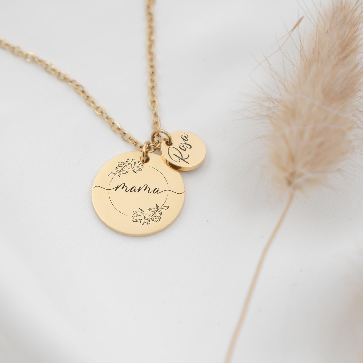 Personalisierte Initialen Kette für Mütter mit Gravur & zwei runden Anhängern in Rosegold, Gold und Silber