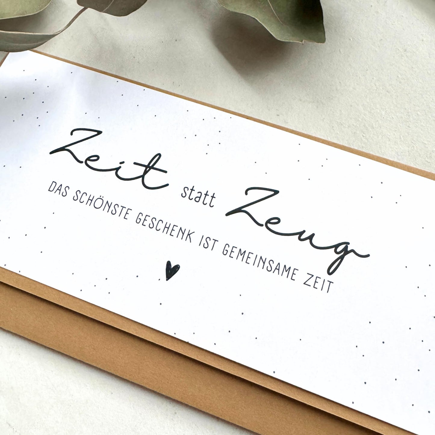 Time instead of stuff (11x22cm): Stylish gift packaging for special moments