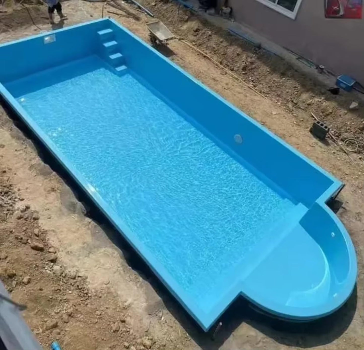 Modern luxury house with swimming pool, whirlpool, artificial turf &amp; covered terrace