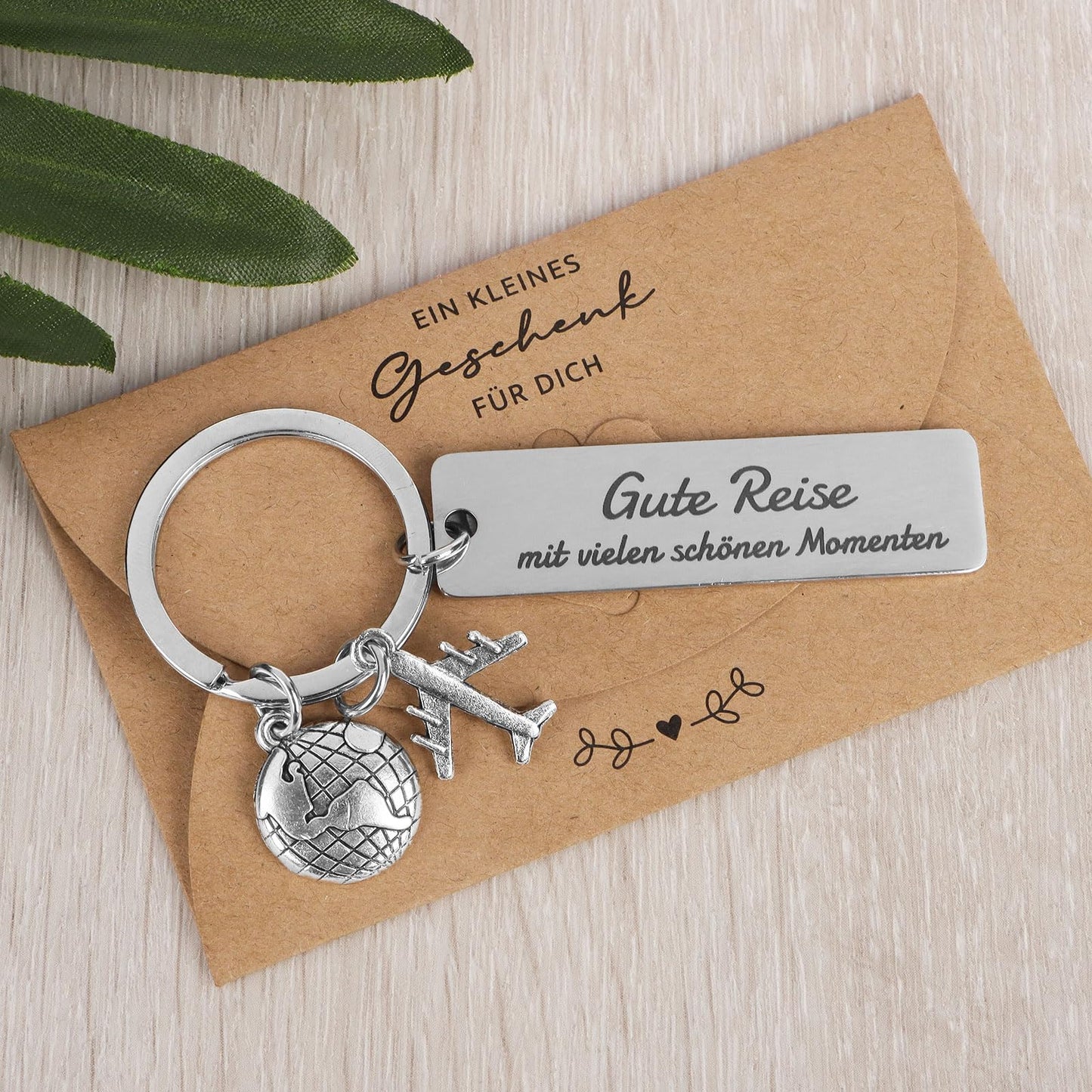 Schlüsselanhänger-Geschenk 'Gute Reise mit vielen schönen Momenten' für Reisende