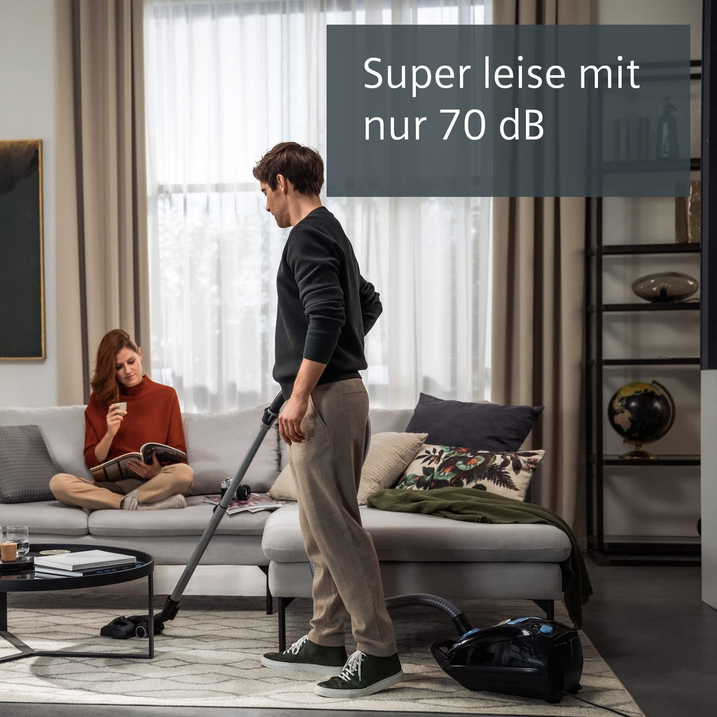 Siemens vacuum cleaner VSQ5X1230 (Q5.0) with bag: 850W, Extremely quiet, hygiene filter